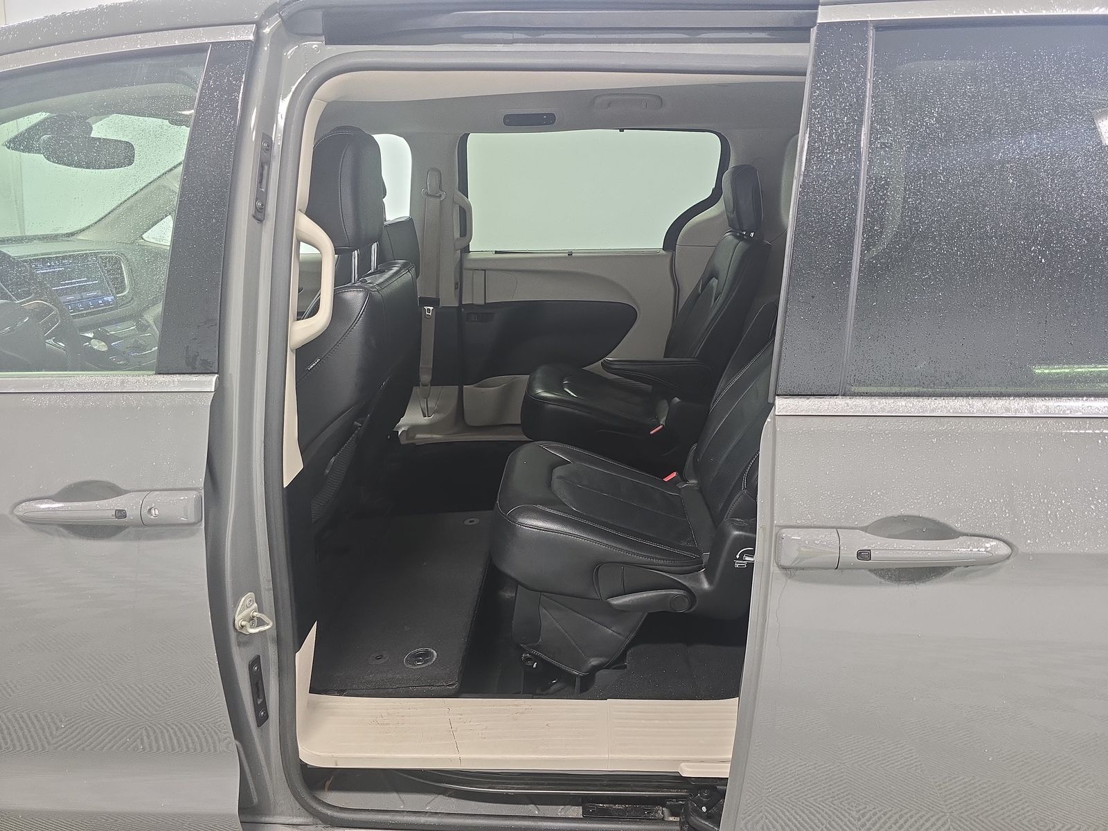 2022 Chrysler Pacifica Touring L FWD