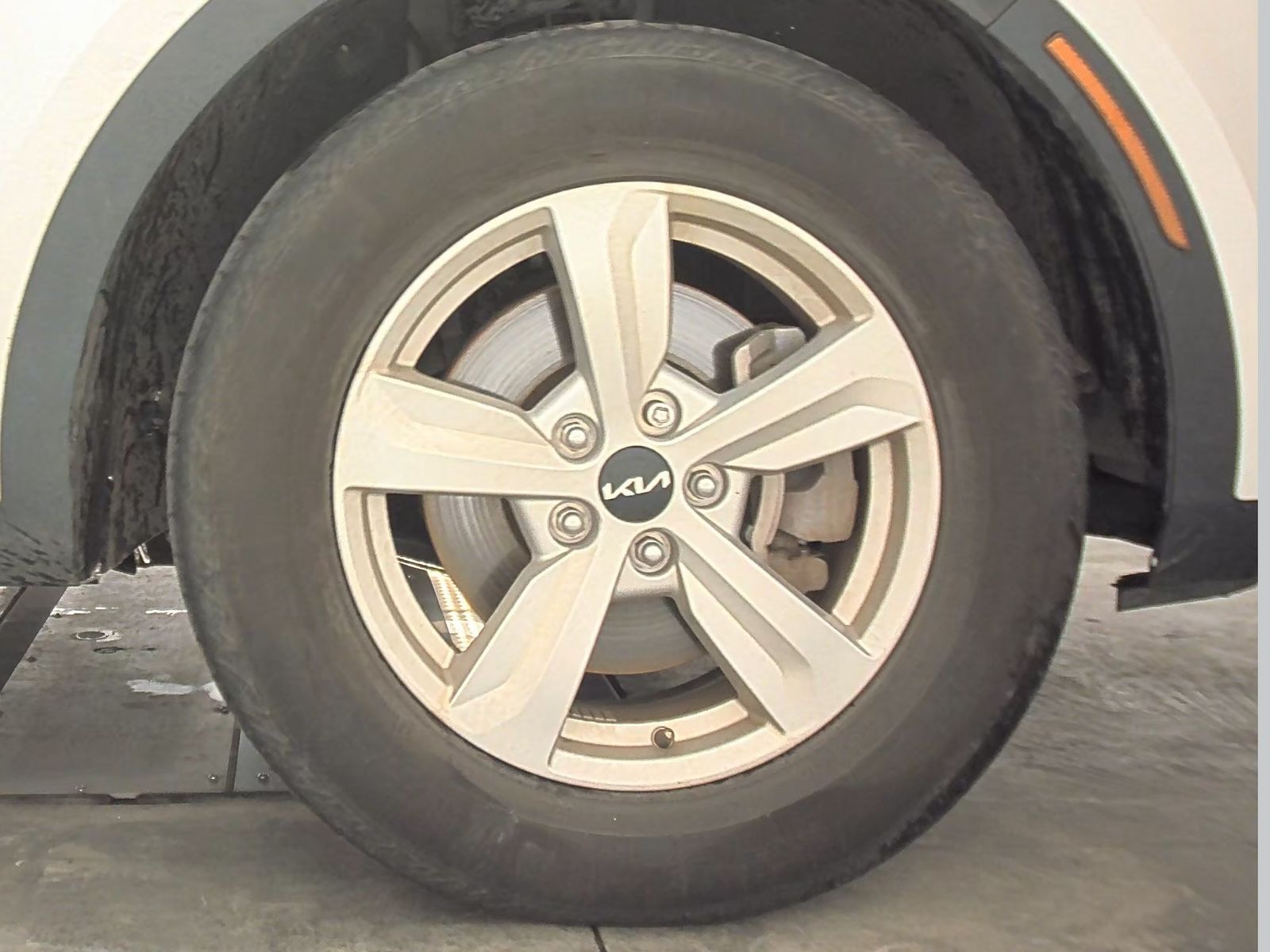 2023 Kia Sorento LX FWD