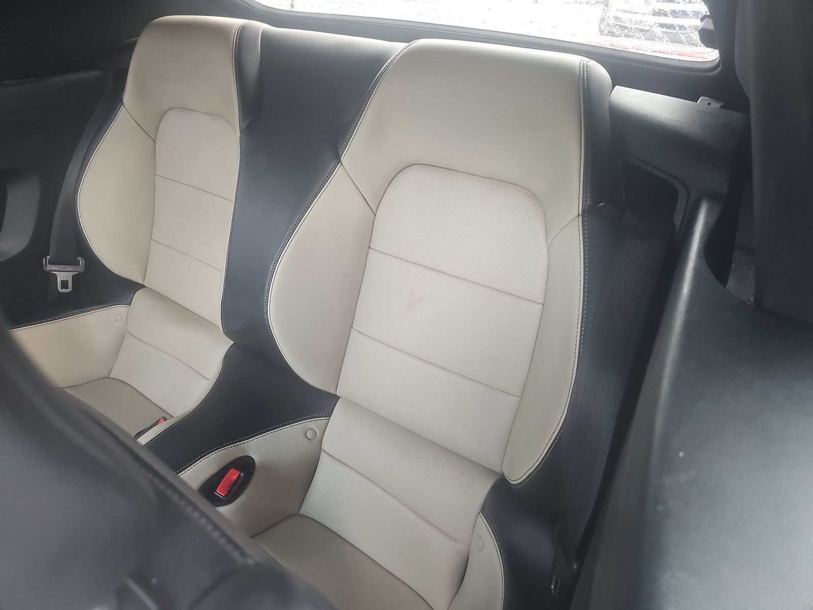 2016 Ford Mustang EcoBoost Premium RWD