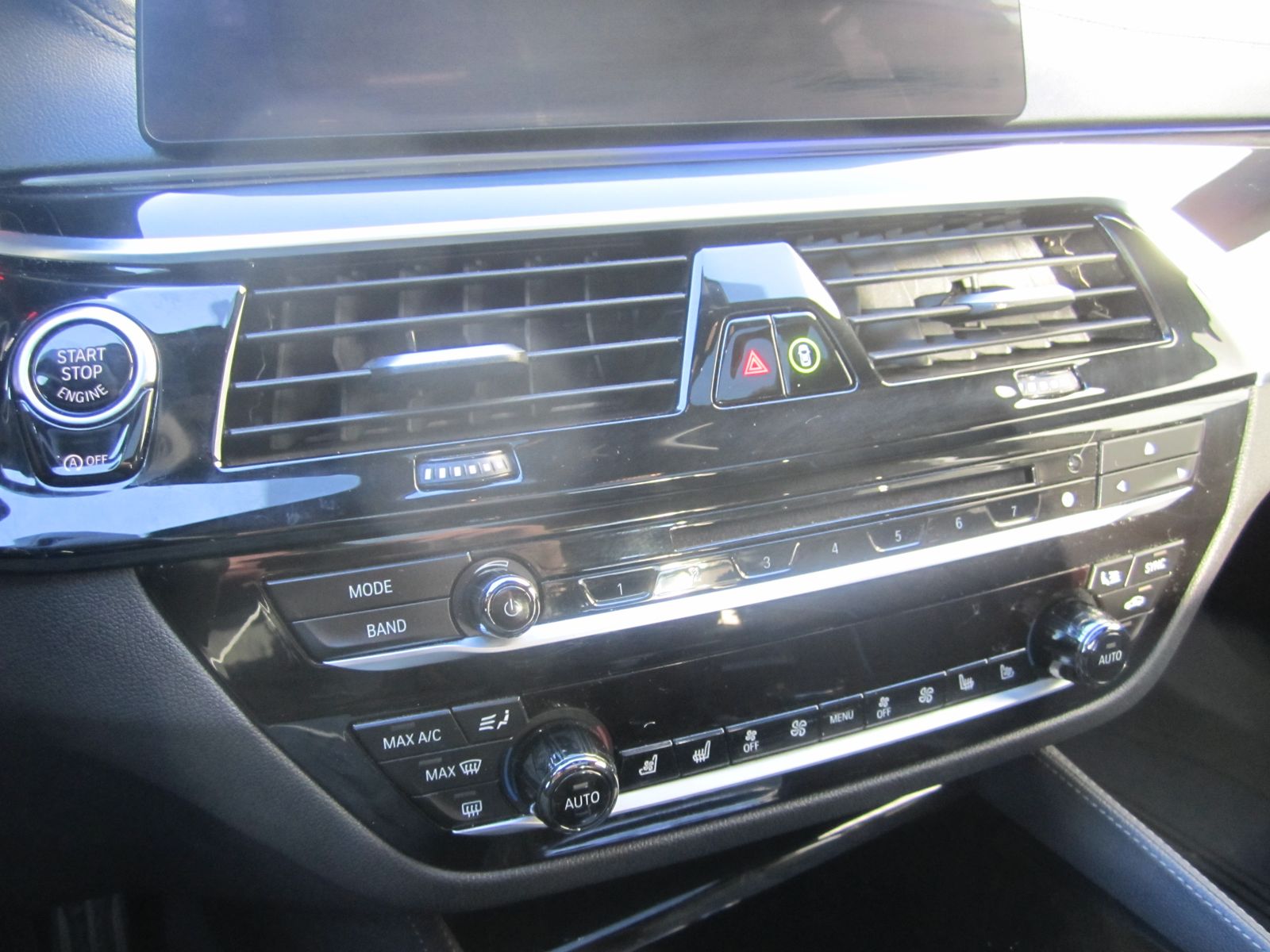 2018 BMW 5 Series M550i xDrive AWD