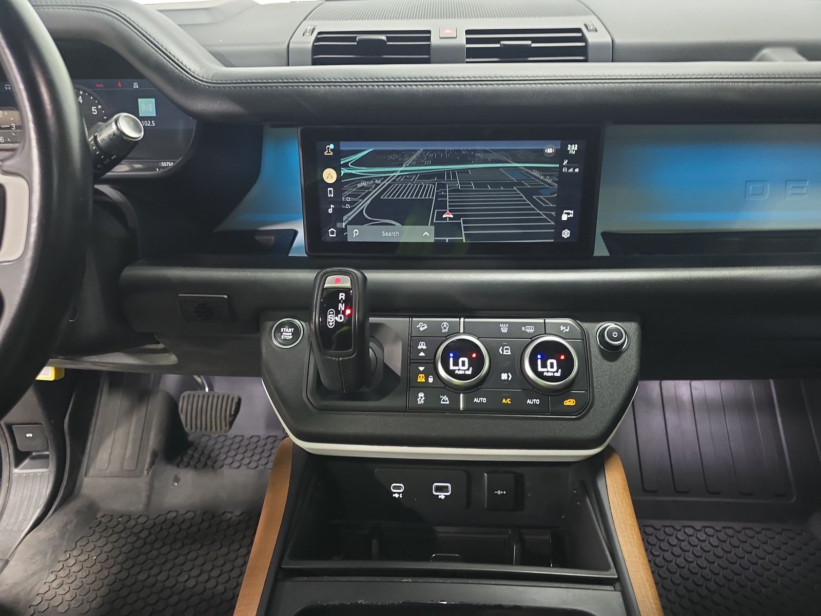 2022 Land Rover Defender 110 X-Dynamic HSE AWD