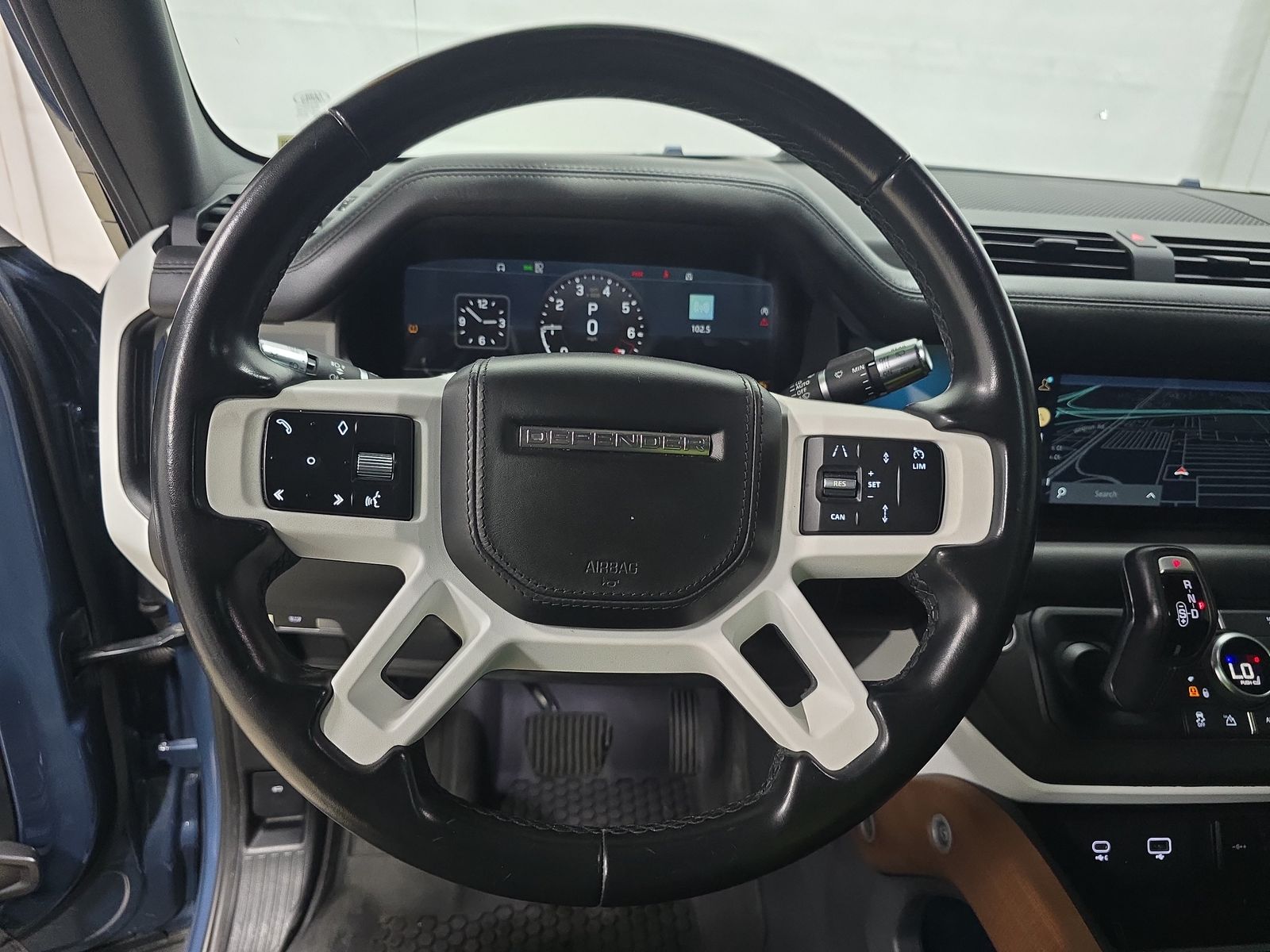 2022 Land Rover Defender 110 X-Dynamic HSE AWD