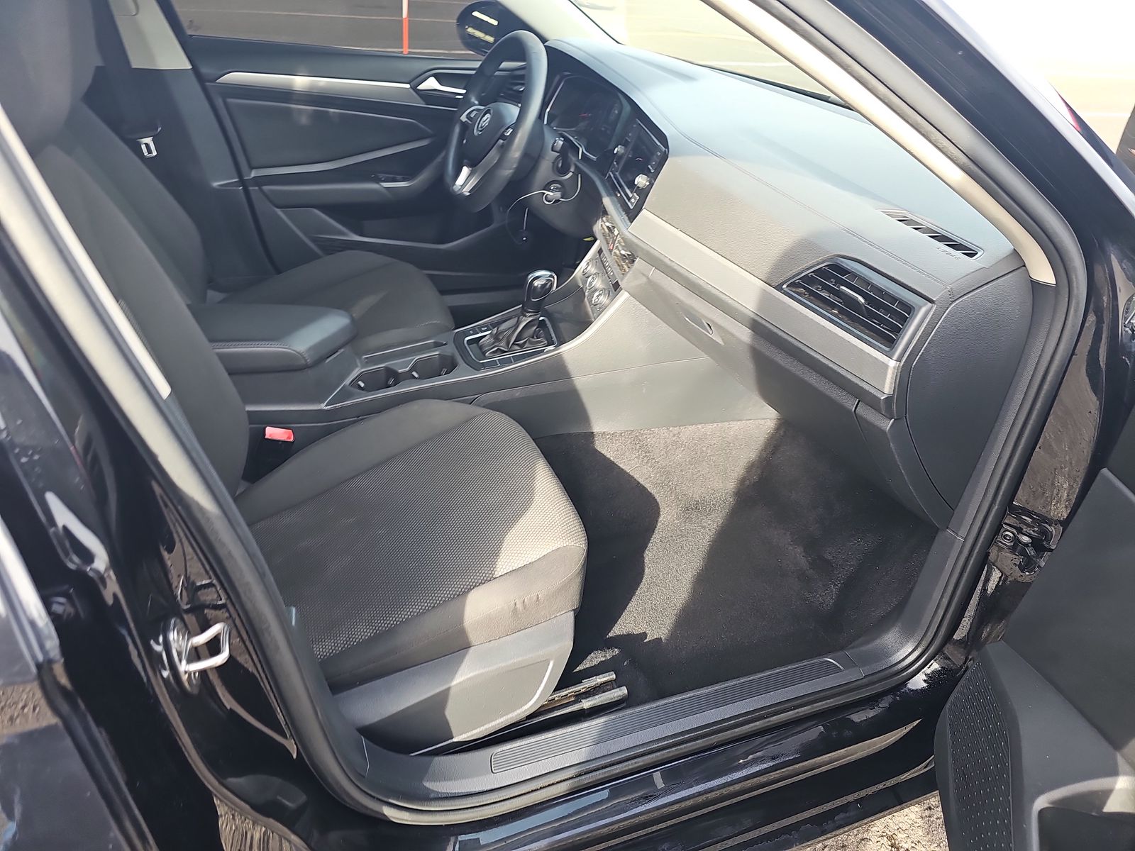 2019 Volkswagen Jetta 1.4T R-Line FWD