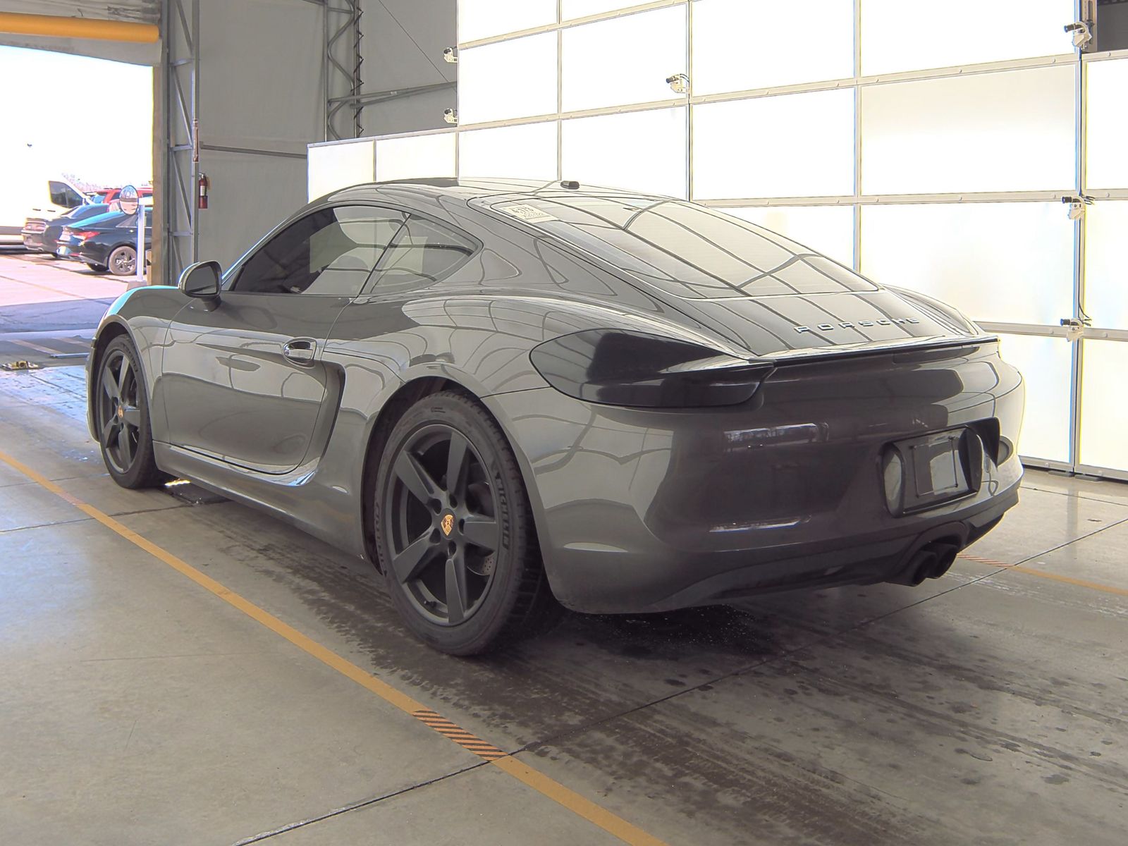 2016 Porsche Cayman Base RWD