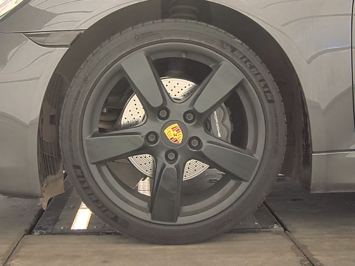 2016 Porsche Cayman Base RWD