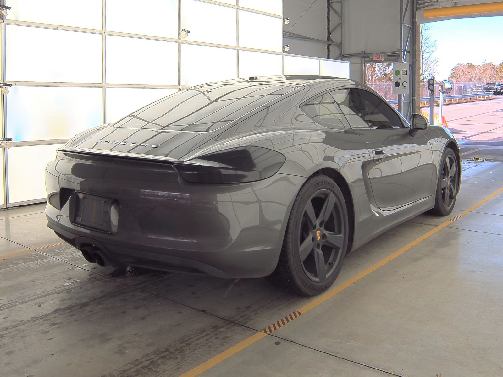 2016 Porsche Cayman Base RWD