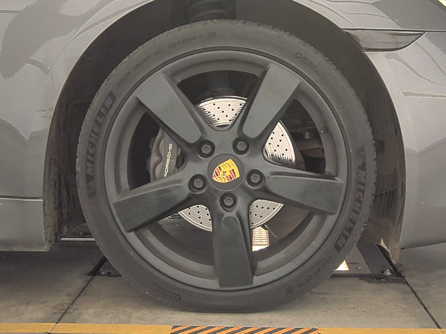 2016 Porsche Cayman Base RWD