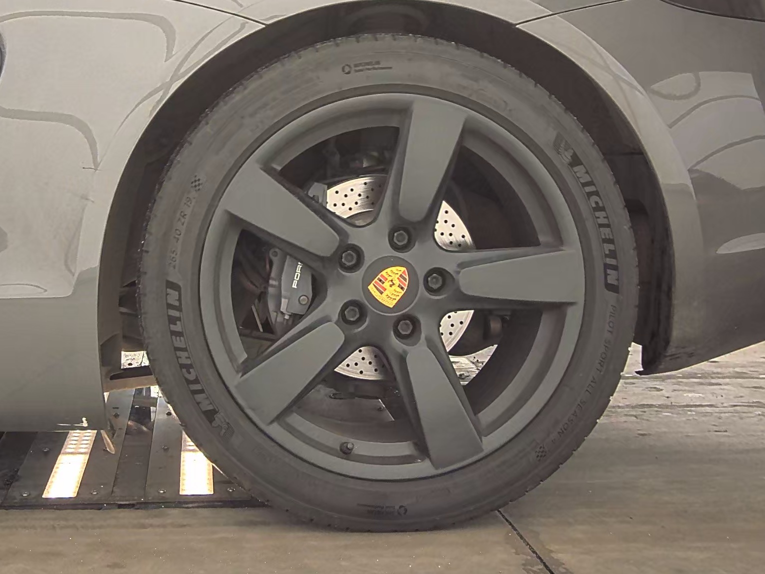 2016 Porsche Cayman Base RWD