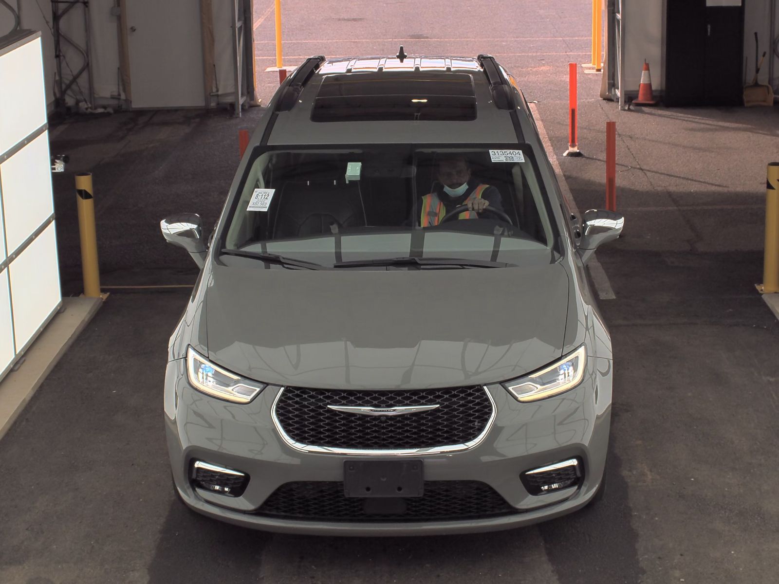 2022 Chrysler Pacifica Limited FWD