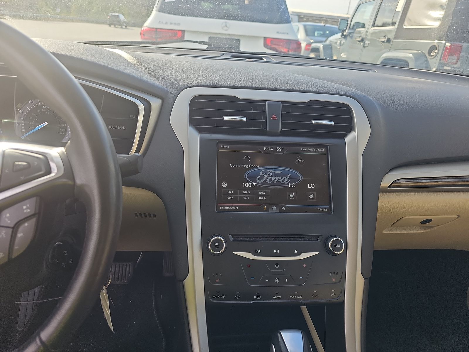 2015 Ford Fusion SE FWD