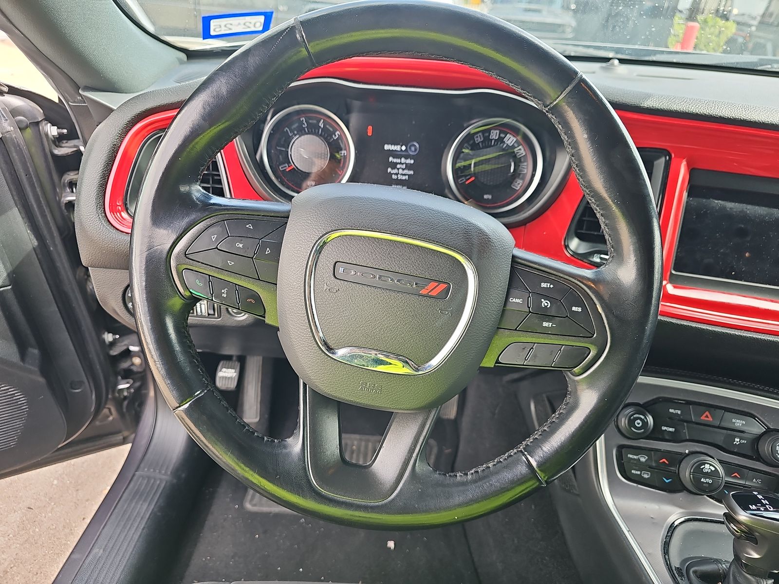 2019 Dodge Challenger SXT RWD