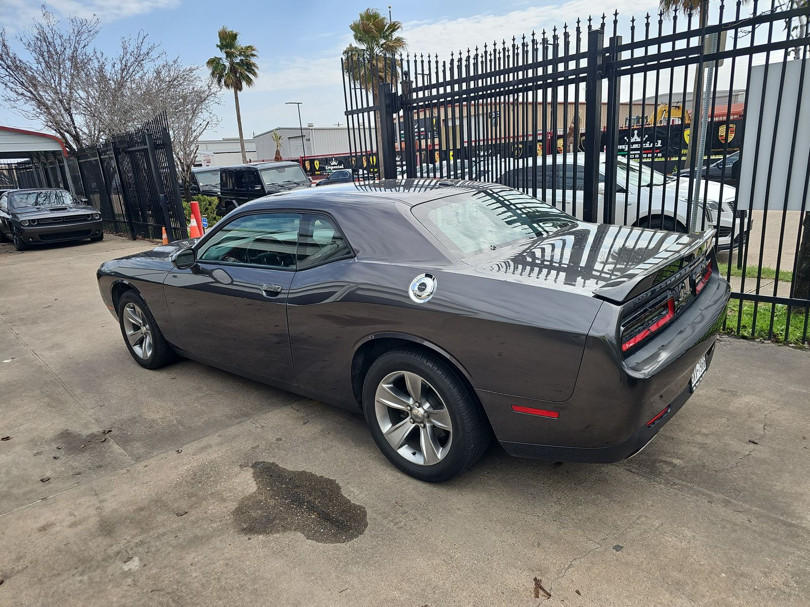 2019 Dodge Challenger SXT RWD