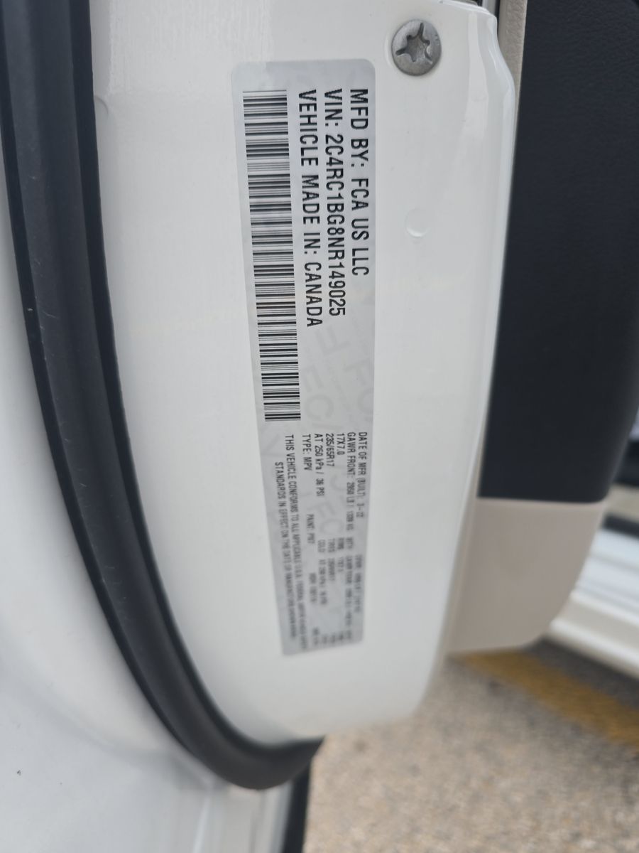 2022 Chrysler Pacifica Touring L FWD