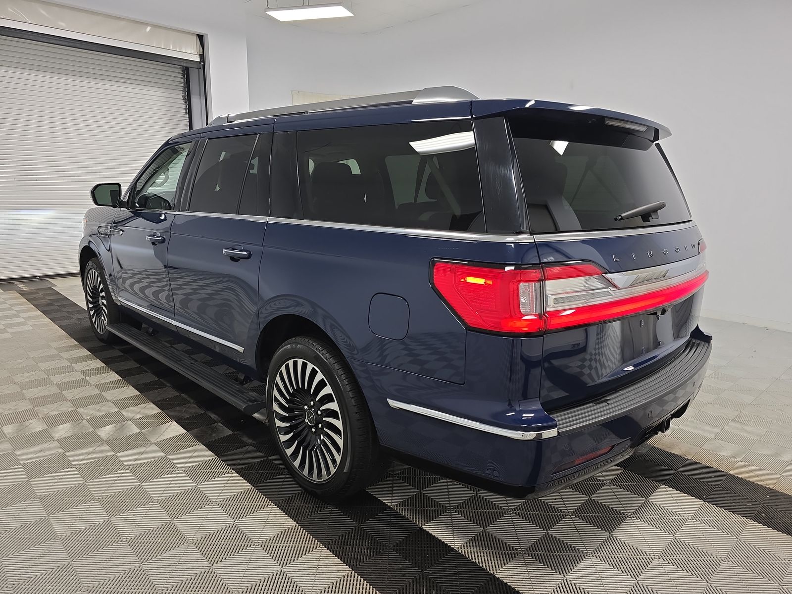 2020 Lincoln Navigator L Black Label AWD