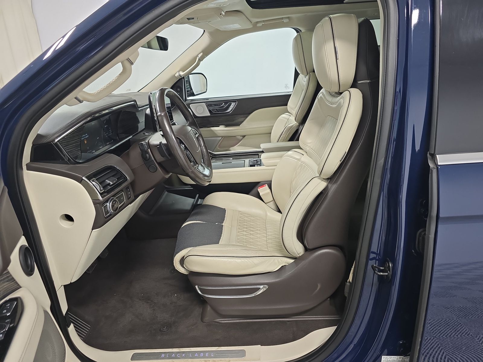 2020 Lincoln Navigator L Black Label AWD