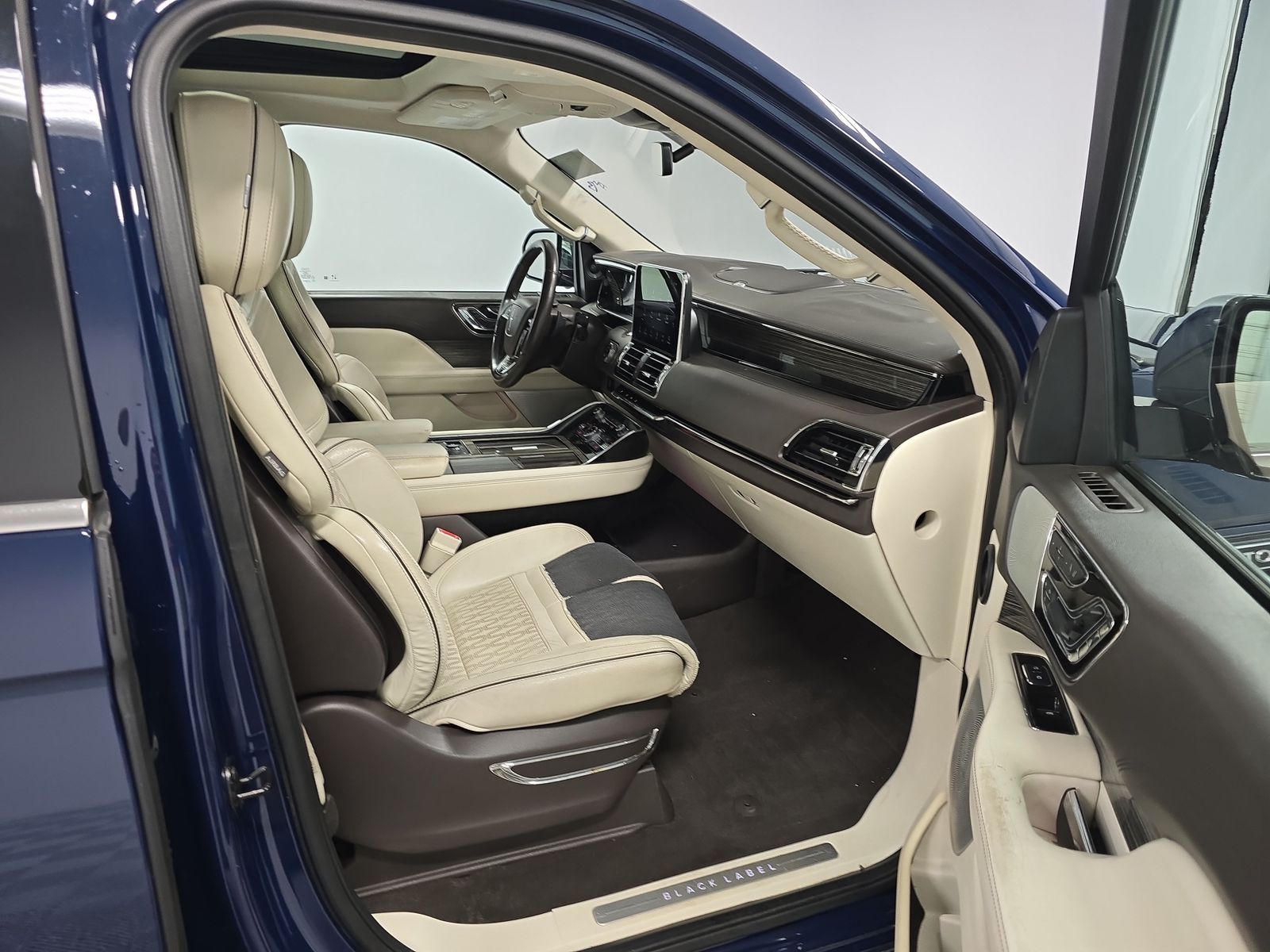 2020 Lincoln Navigator L Black Label AWD