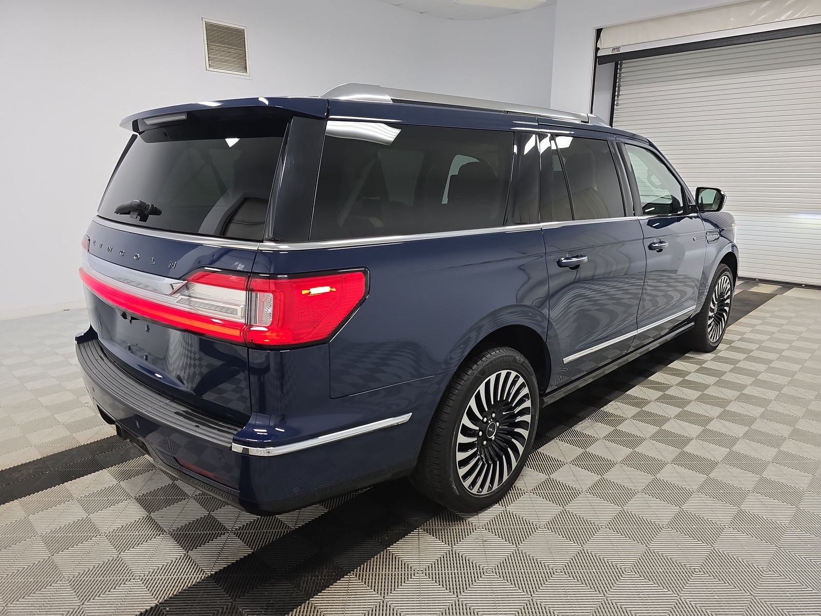 2020 Lincoln Navigator L Black Label AWD