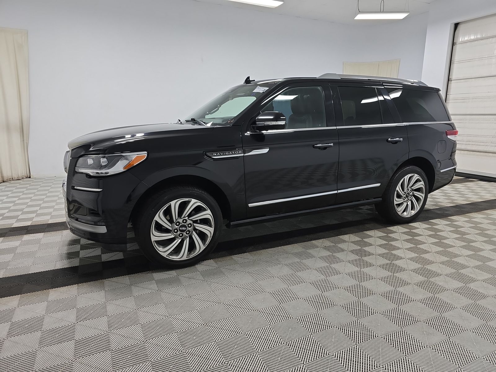 2022 Lincoln Navigator Reserve AWD