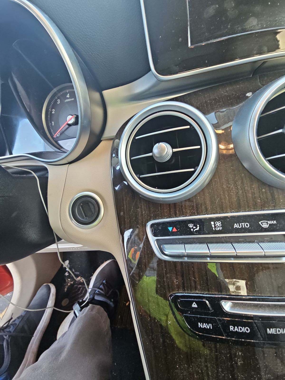 2019 Mercedes-Benz GLC GLC 300 RWD