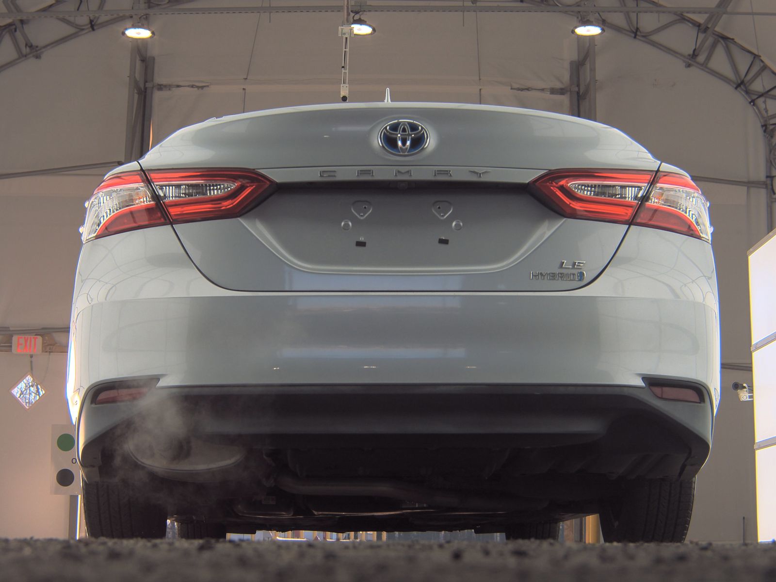 2019 Toyota Camry Hybrid LE FWD