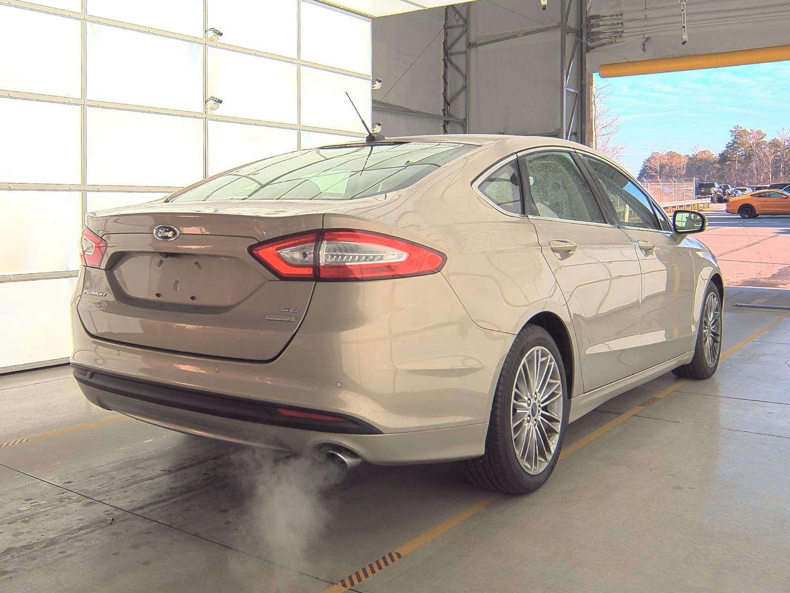 2015 Ford Fusion SE FWD