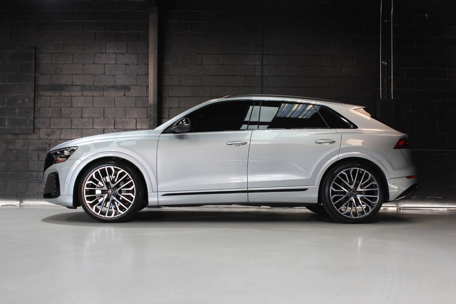 2024 Audi SQ8 Premium Plus AWD