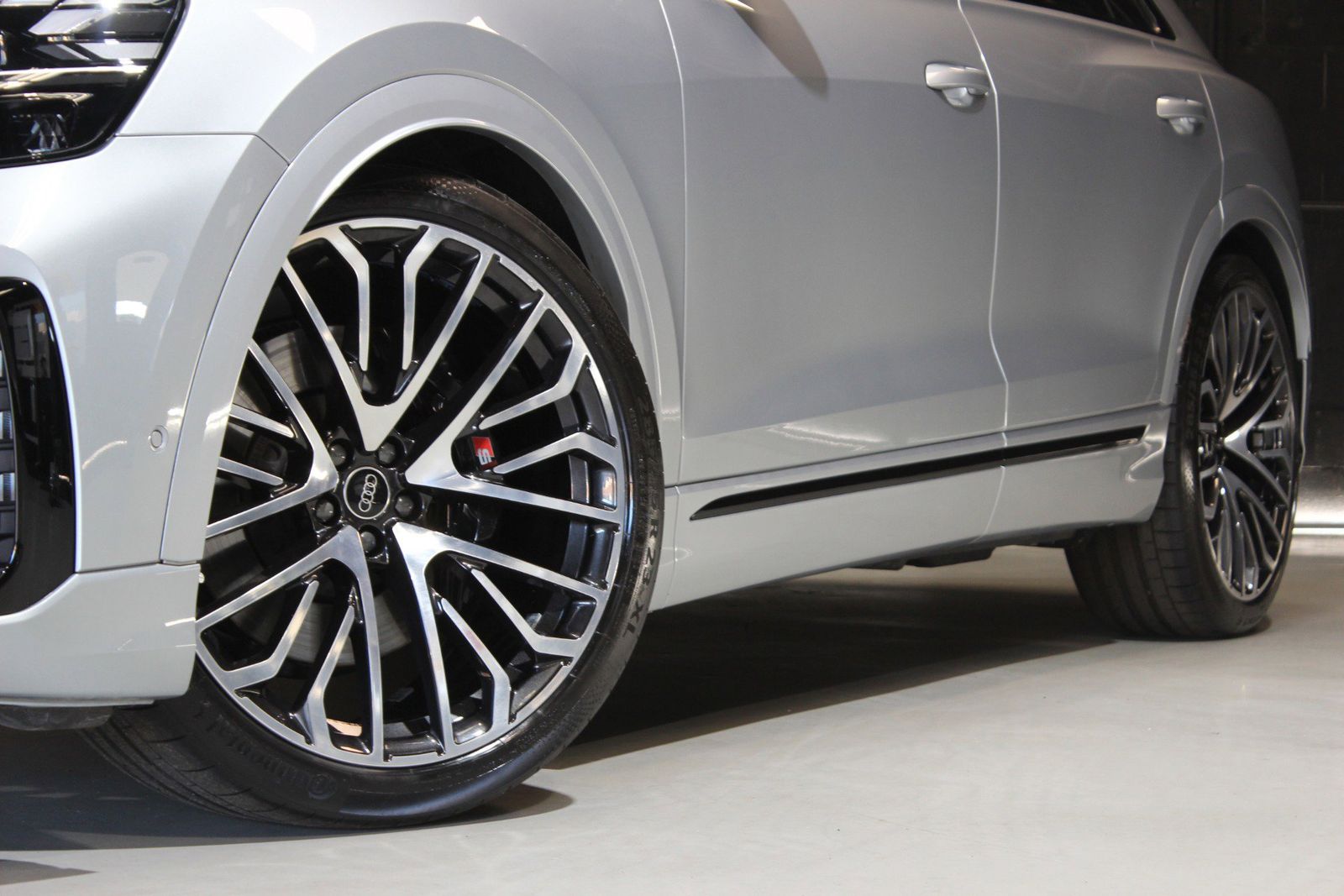 2024 Audi SQ8 Premium Plus AWD