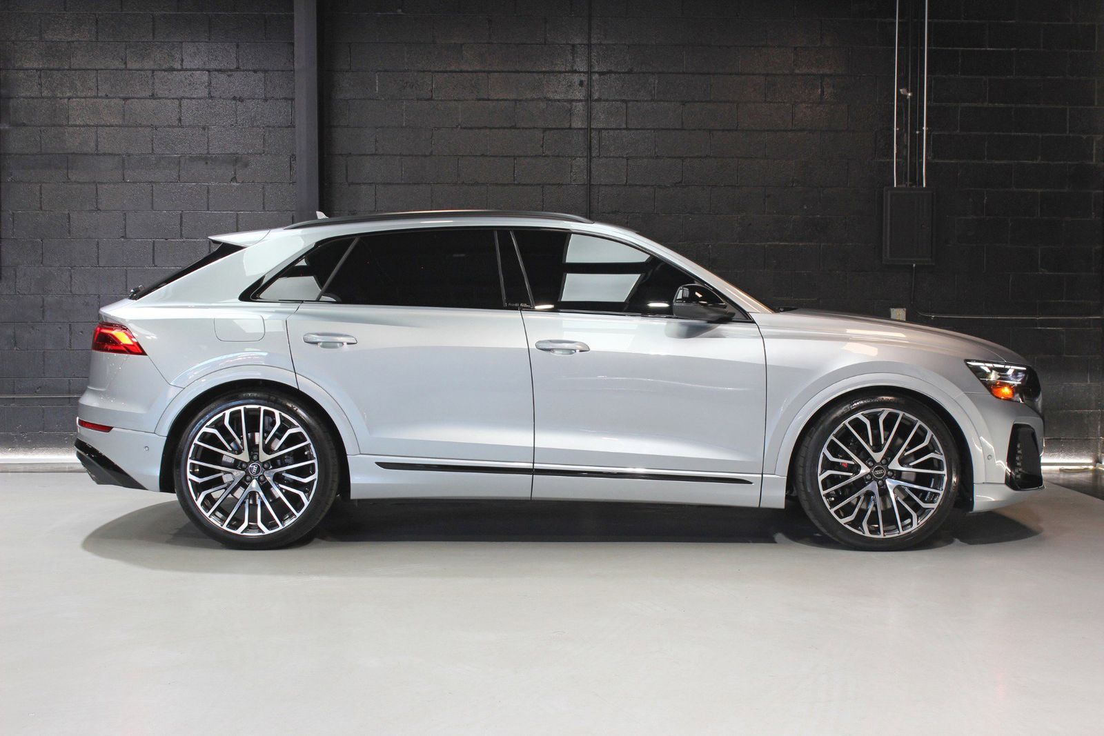 2024 Audi SQ8 Premium Plus AWD