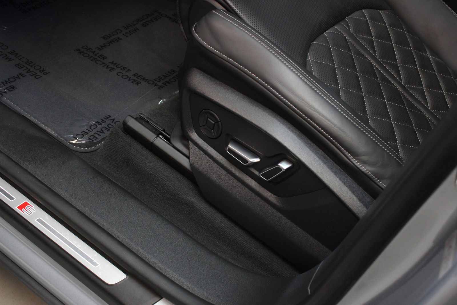 2024 Audi SQ8 Premium Plus AWD