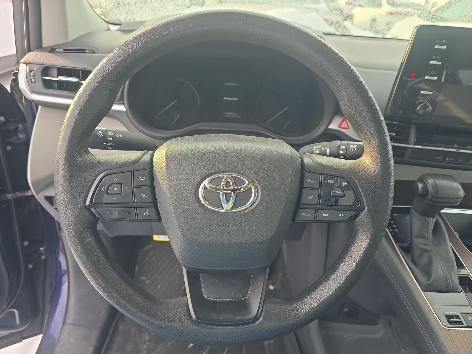 2022 Toyota Sienna LE AWD