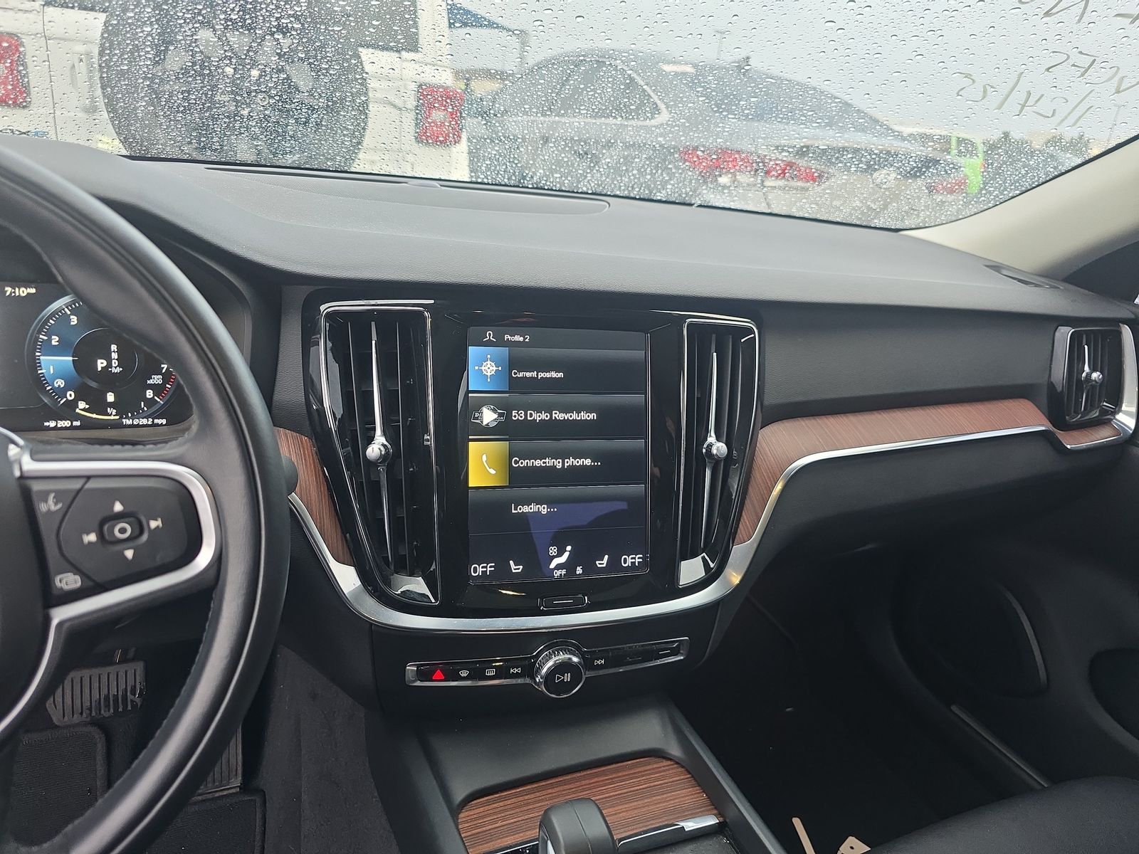 2022 Volvo S60 B5 Momentum AWD