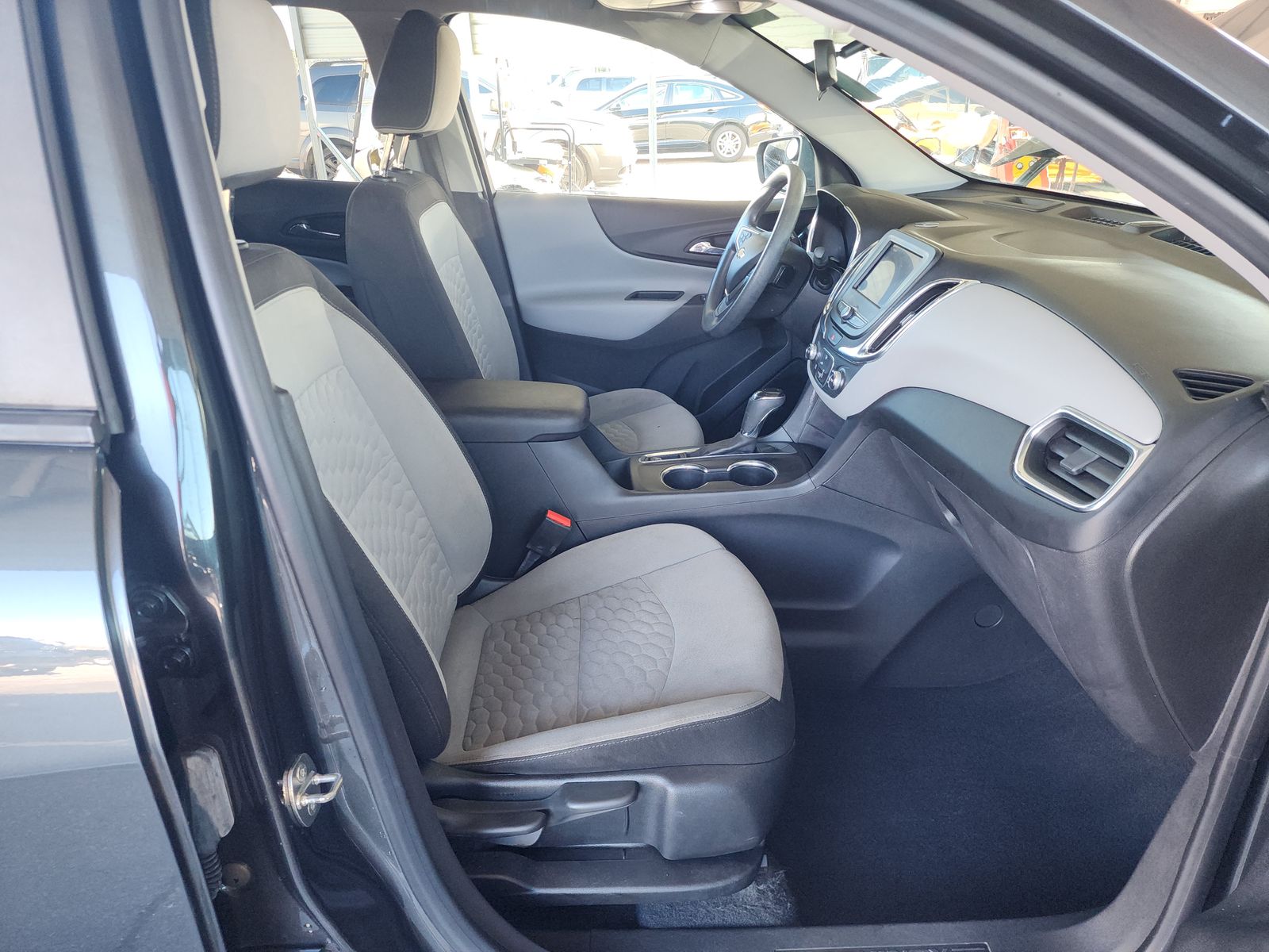 2020 Chevrolet Equinox LS FWD