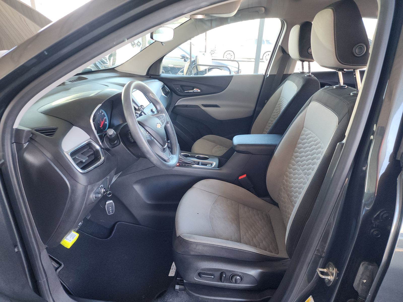 2020 Chevrolet Equinox LS FWD