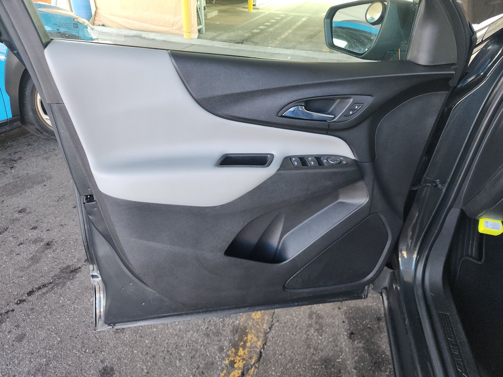 2020 Chevrolet Equinox LS FWD