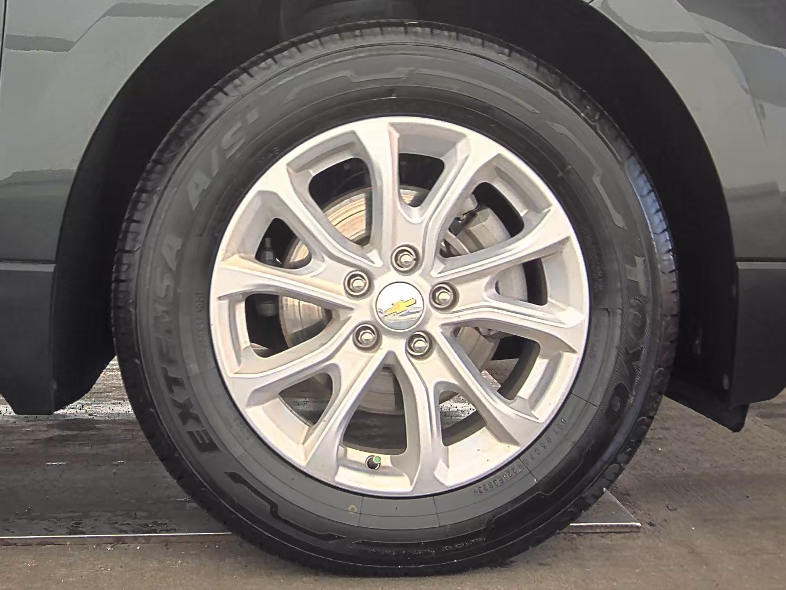 2020 Chevrolet Equinox LS FWD