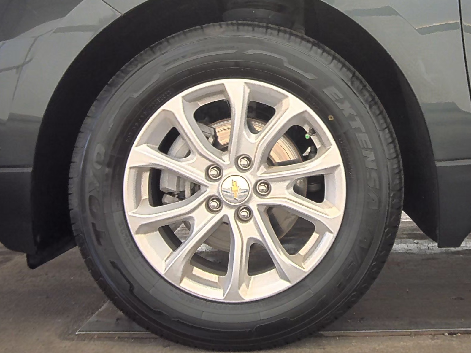 2020 Chevrolet Equinox LS FWD