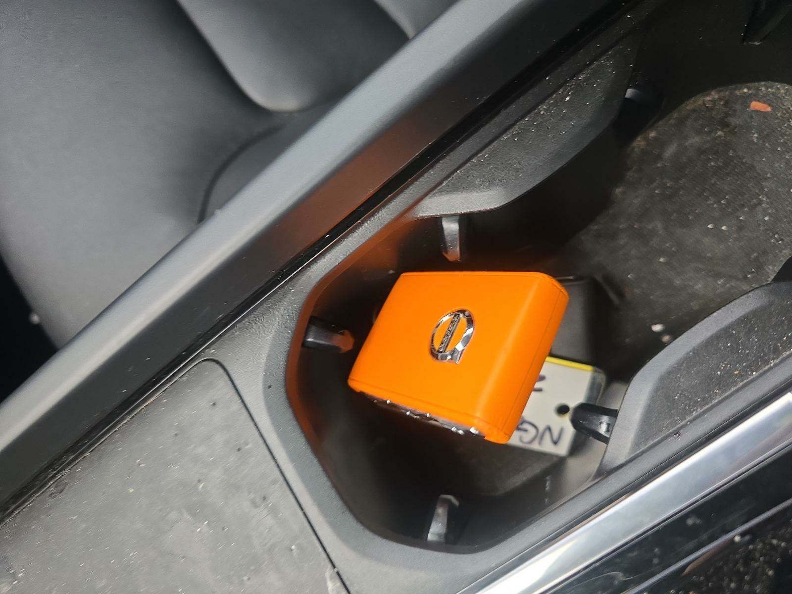 2022 Volvo S60 B5 Momentum AWD