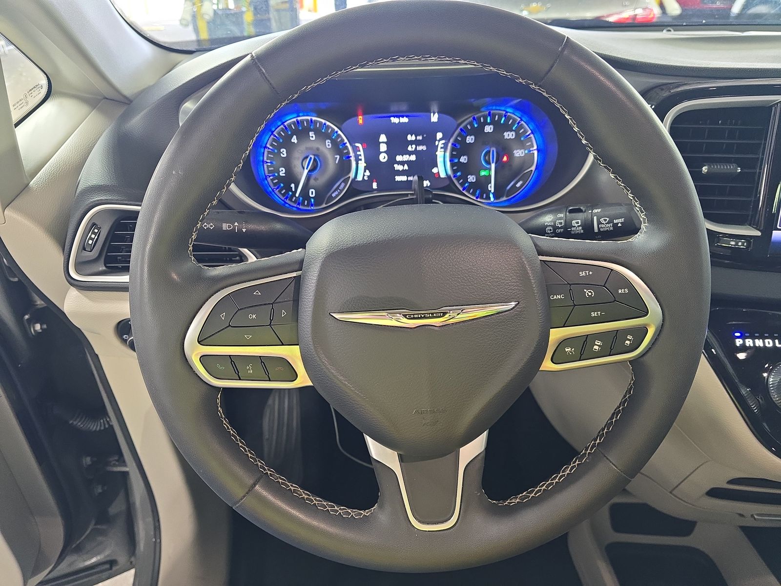 2022 Chrysler Pacifica Touring L FWD