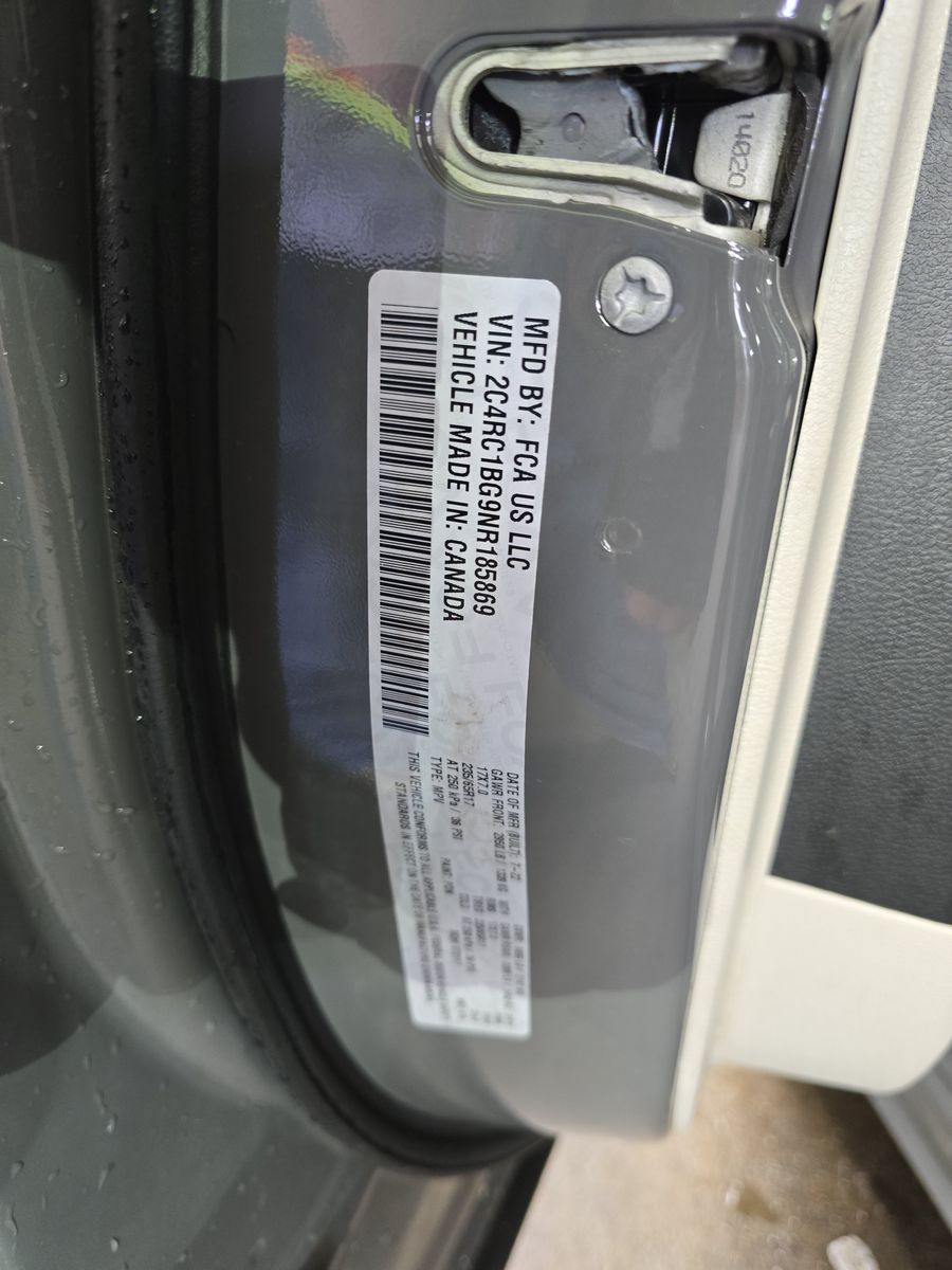 2022 Chrysler Pacifica Touring L FWD