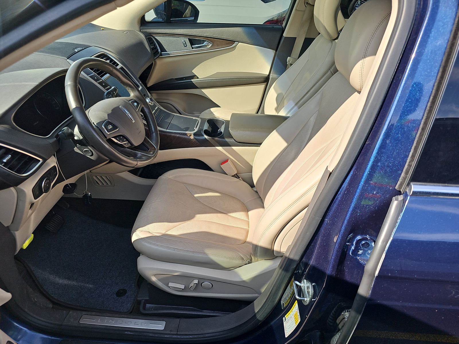 2017 Lincoln MKX Reserve FWD