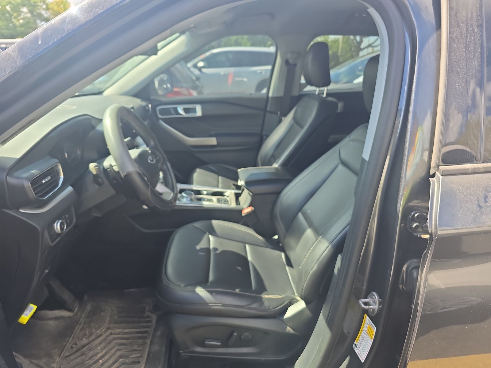 2020 Ford Explorer XLT RWD