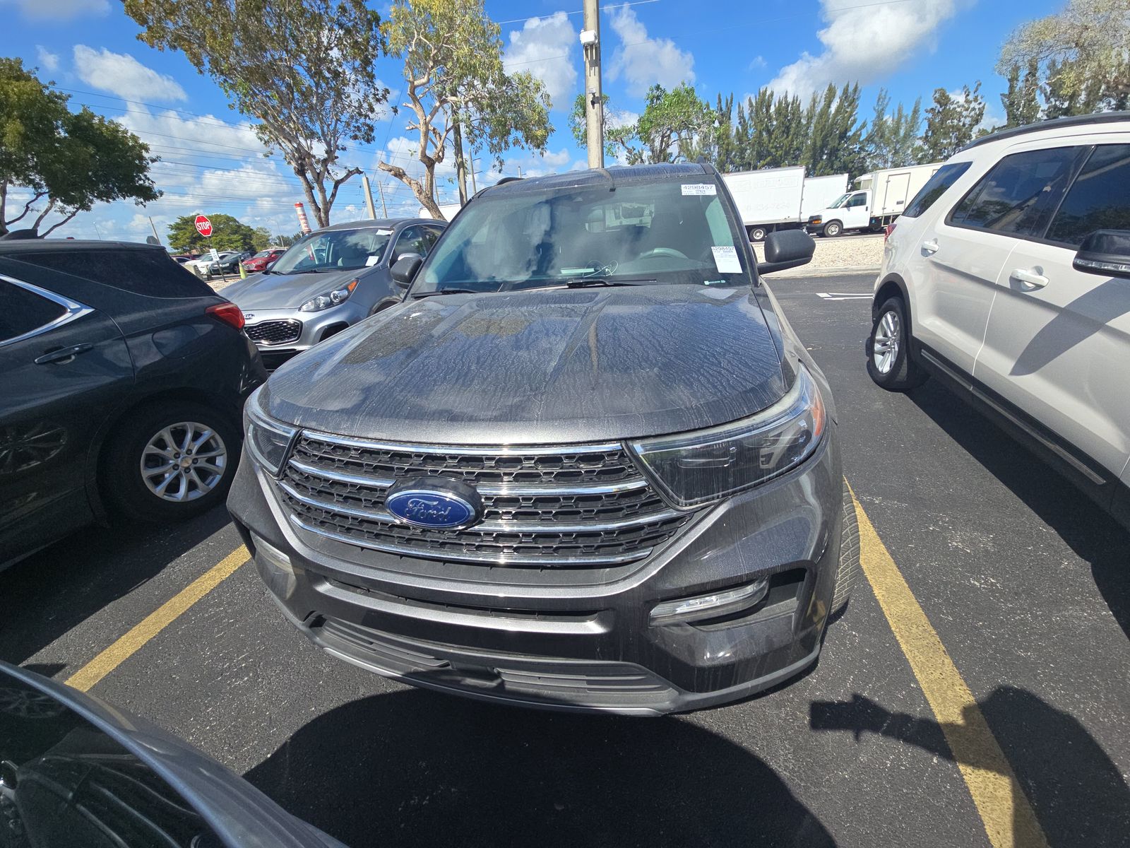 2020 Ford Explorer XLT RWD