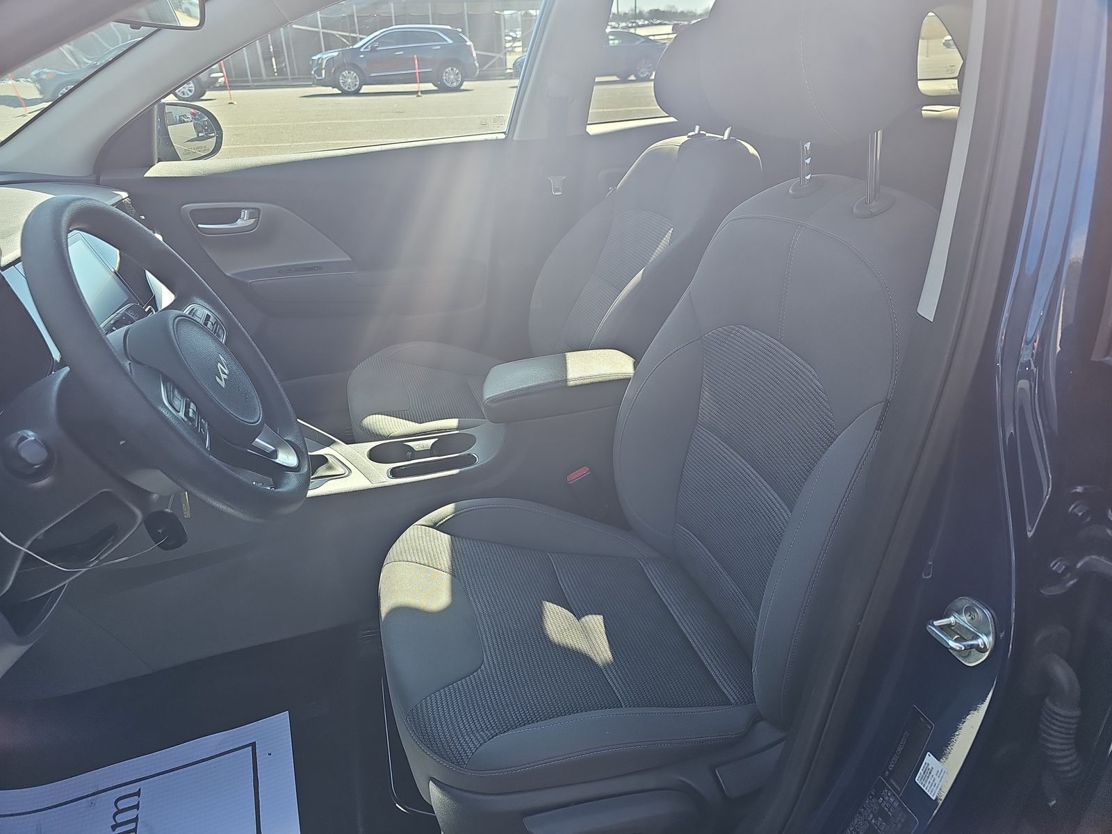 2022 Kia Niro LX FWD