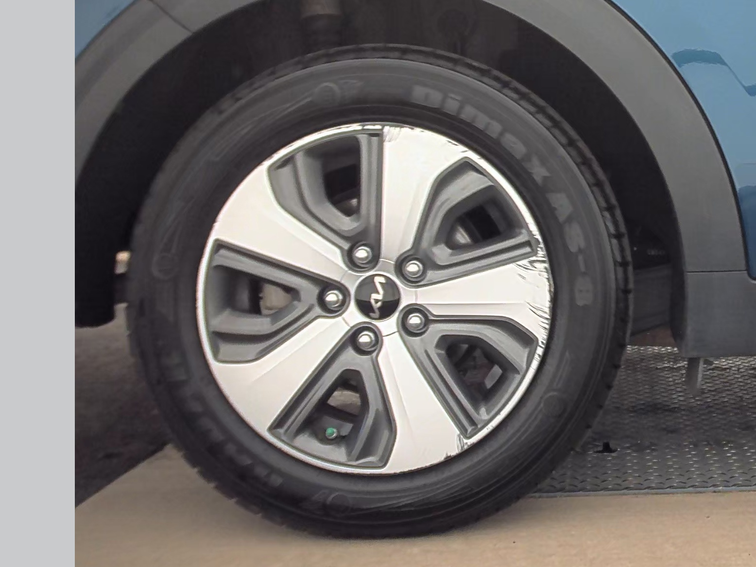 2022 Kia Niro LX FWD