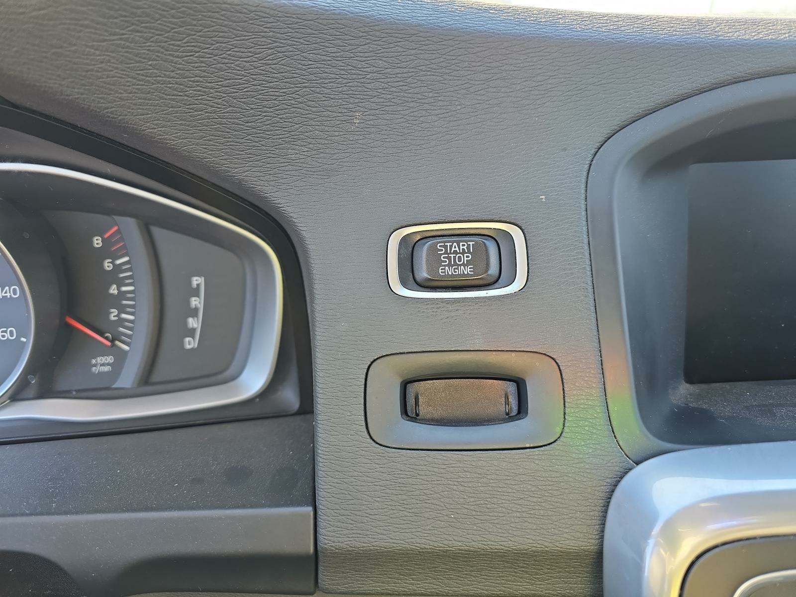 2017 Volvo S60 T5 Dynamic FWD