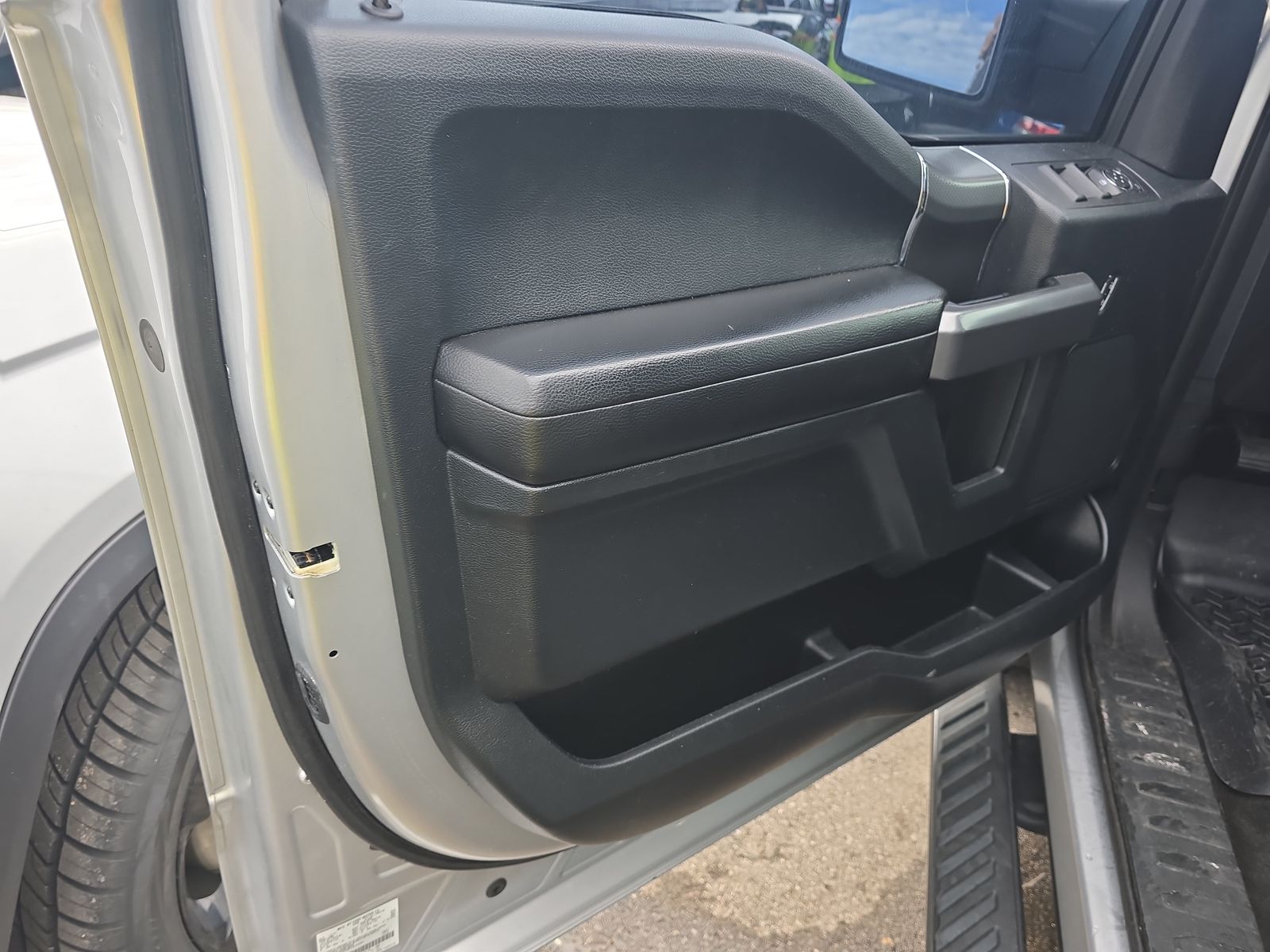 2015 Ford F-150 XLT AWD