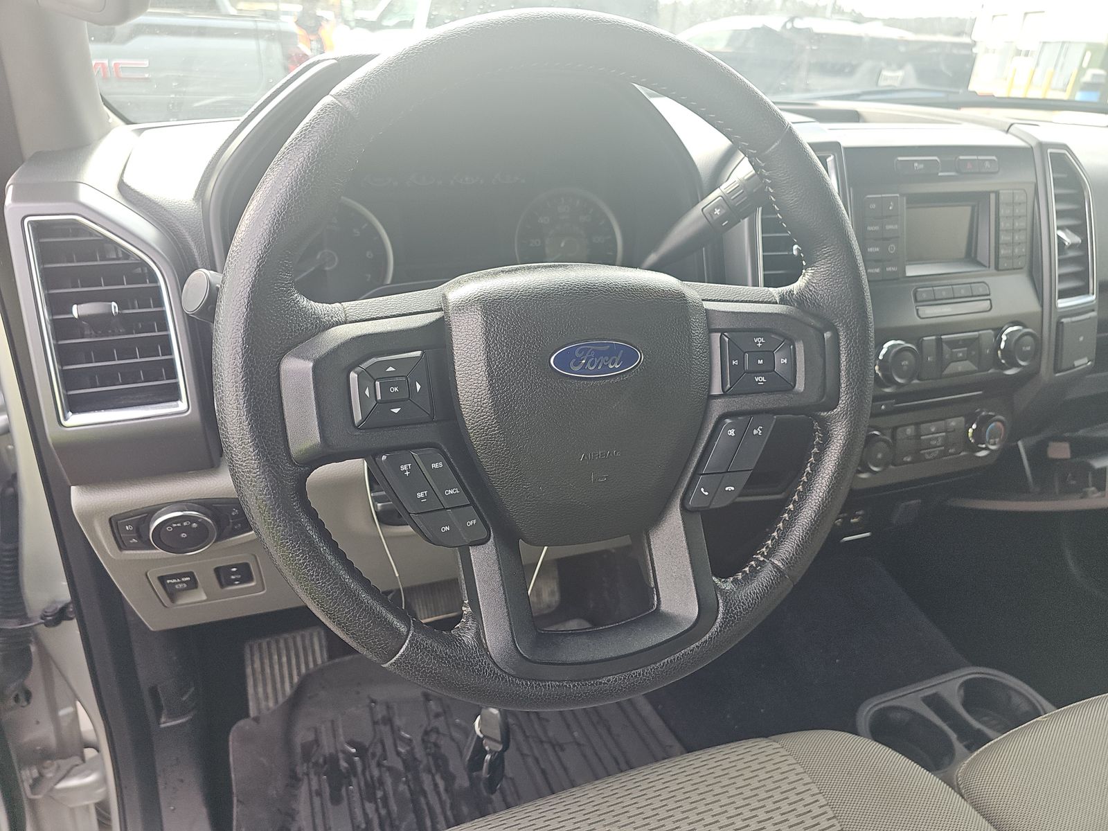 2015 Ford F-150 XLT AWD