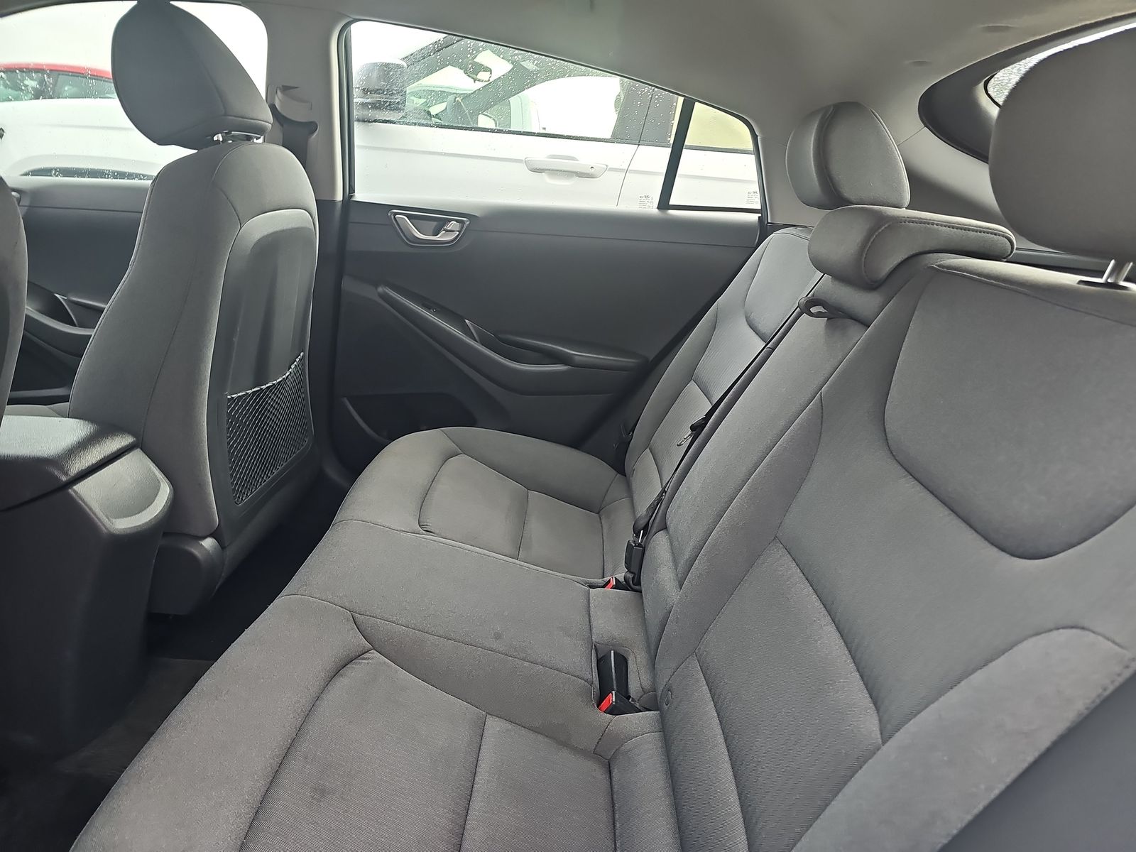 2020 Hyundai Ioniq Hybrid SE FWD