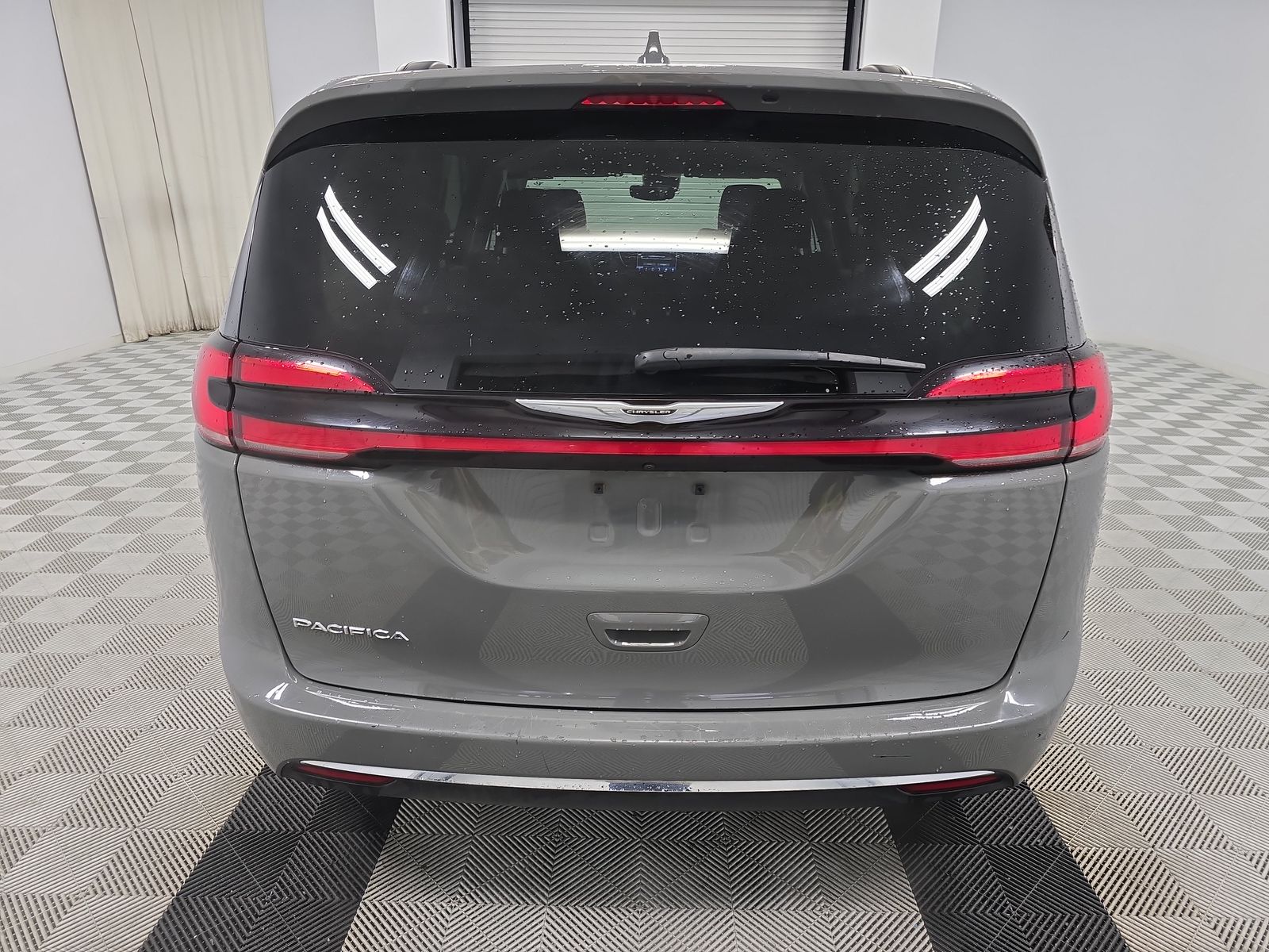 2022 Chrysler Pacifica Touring L FWD
