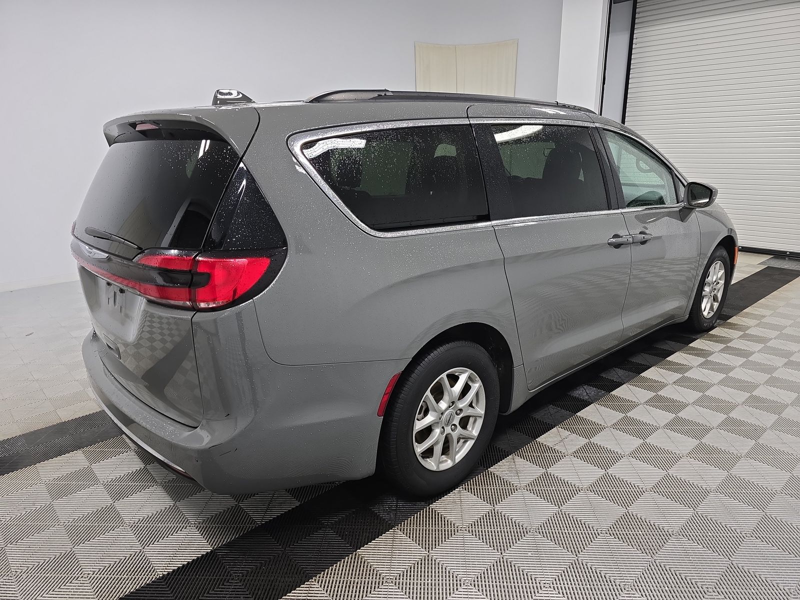 2022 Chrysler Pacifica Touring L FWD
